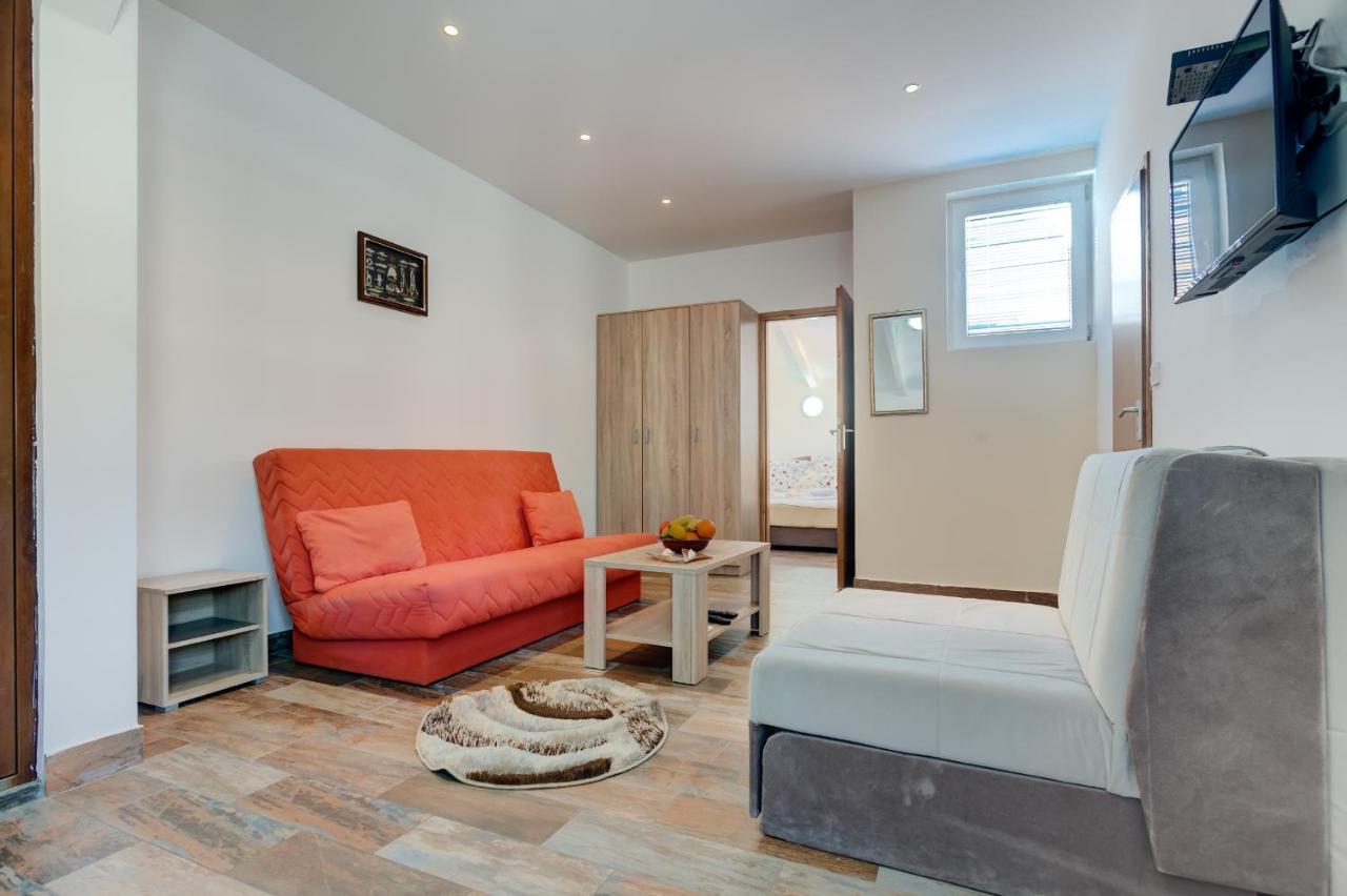 Sunny Grapes Apartments Budva Ngoại thất bức ảnh